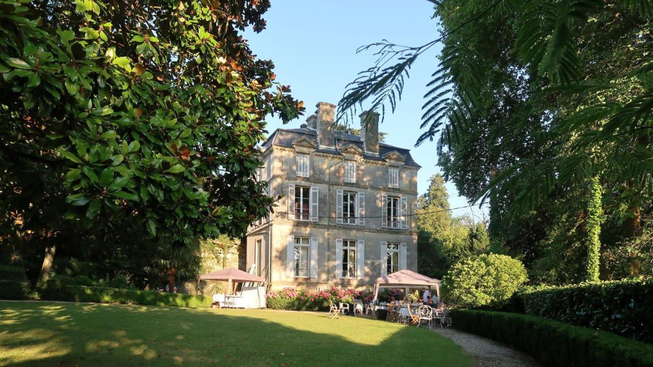 Chateau Du Vallier Superbe Suite Vignobles Bordeaux Langoiran Exterior photo